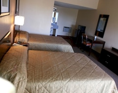 Khách sạn Diamond Inn & Suites (Richmond, Hoa Kỳ)