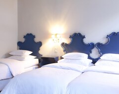 Khách sạn Dreibettzimmer Basic Mit Dusche Oder Bad - Das Regina, Hotel (Bad Gastein, Áo)