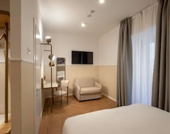 Cosmopolita Hotel Rome, Tapestry Collection by Hilton (Rome, Italy)