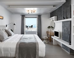Hotelli Petit Palace Suites (Fira, Kreikka)