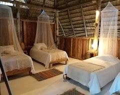 Otel El Valle Lodge (Samana, Dominik Cumhuriyeti)