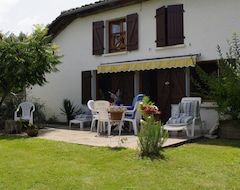 Toàn bộ căn nhà/căn hộ Rural Cottage With Heated Pool (Mézos, Pháp)