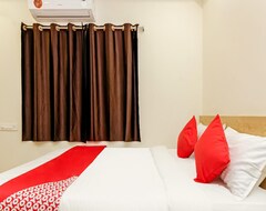 Khách sạn Oyo 37762 Hyvin Suites (Hyderabad, Ấn Độ)