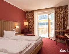 Khách sạn Gesundheits- & Wellness Resort Oberzeiring (Oberzeiring, Áo)