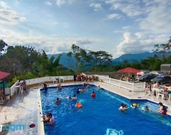 Hotel Club Ecoturístico Las Cascadas de Pauna Boyacá (Pauna, Colombia)