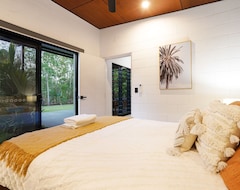 Toàn bộ căn nhà/căn hộ Tropical Two-bedroom Studio-the Hide-out (Howard Springs, Úc)