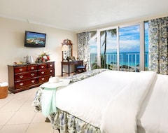 Hotel Breezes Bahamas (Nassau, Bahamas)