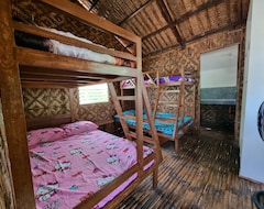 Khách sạn California Breeze Campsite (Cavite City, Philippines)