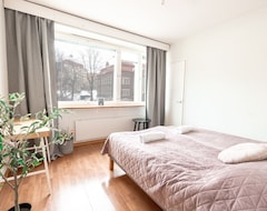 Casa/apartamento entero 2ndhomes Cozy 1br Apartment With Balcony (Helsinki, Finlandia)