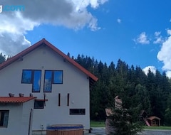 Koko talo/asunto Csencso Vendeghaz (Gheorgheni, Romania)