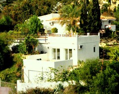 Tüm Ev/Apart Daire Charming House With Pool Ideal For Large Families Or Group Of Friends (El Campello, İspanya)