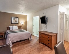 Otel Hometowne Studios By Red Roof Orlando South (Orlando, ABD)