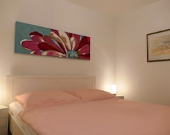 Tüm Ev/Apart Daire Design, Modernity And Comfort: Holiday Apartmen Arroka At Baskoparadis (Cambo les Bains, Fransa)