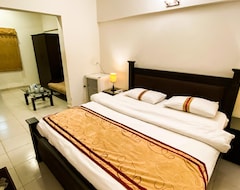 Khách sạn Royal Inn Hotel (Karachi, Pakistan)