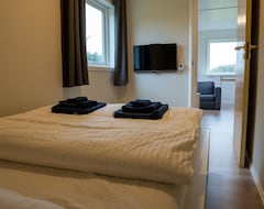 Căn hộ có phục vụ Vollvaagen Apartments Smøla, Boat Included (Smøla, Na Uy)
