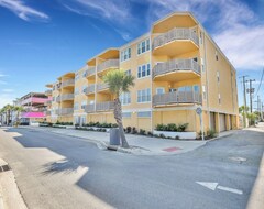 Koko talo/asunto Wonderful Ocean Views, Heated Pool Access, Steps To Beach! By Southern Belle Tybee (Tybee Island, Amerikan Yhdysvallat)