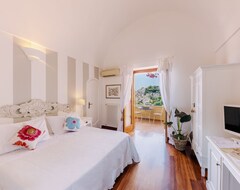 Khách sạn Villa Mary Suites (Positano, Ý)