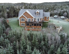 Entire House / Apartment Natures Nook On The Eastern Shore (Head of Jeddore, Canada)