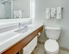 Hotell Holiday Inn Express & Suites West Long Branch - Eatontown (West Long Branch, USA)