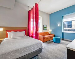 Khách sạn Home2 Suites by Hilton Minneapolis Downtown (Minneapolis, Hoa Kỳ)