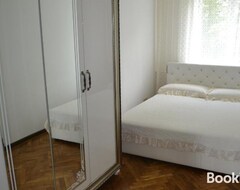 Cijela kuća/apartman 2 Km. V Tsientri Mista (Rivne, Ukrajina)