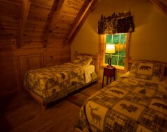 Koko talo/asunto Cabin W/private Hot Tub, Mins To Snowshoe-resort,biking,hiking,motorcycle Riding (Dunmore, Amerikan Yhdysvallat)