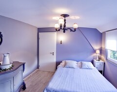 Cijela kuća/apartman Luxurious Holiday Villa, Up To 21 People, With 9 Bedrooms And 8 Bathrooms !! (Schutzbach, Njemačka)