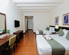 Hotel The Suites At Mount Malarayat (Lipa City, Filipinas)