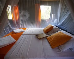 Hotel Mahoora Tented Safari Camp - Sinharaja (Ratnapura, Šri Lanka)