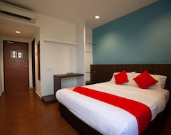 Khách sạn OYO 89487 Space Hotel (Kluang, Malaysia)