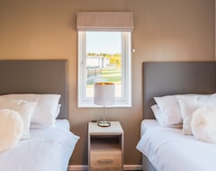 Hotel Luxurious 2-bed Lodge In St Helens, Ryde (Ryde, Ujedinjeno Kraljevstvo)