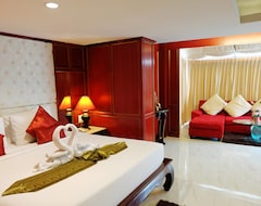 Khách sạn Grand Hill Resort And Spa (Nakhon Sawan, Thái Lan)