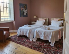 Bed & Breakfast Clos Mirabel Idyllic C18 Manor House B&b Or Whole House + Pool Sleeps 10+ Pau (Jurançon, Francuska)