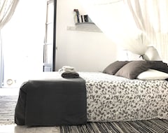 Casa/apartamento entero Precioso apartamento de un dormitorio para 4 en Parikia 150 metros de la playa de Livadia (Parikia, Grecia)