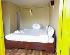 Hotel Lakers Bed And Breakfast (Pokhara, Nepal)