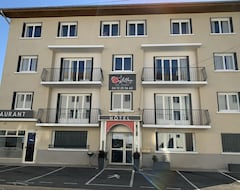 Hotel Le Costellan (Dagneux, Francia)