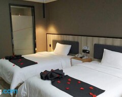 Hotel Up and In Hubei Xiaogan Yunmeng County Huguang Road (Yunmen, Kina)