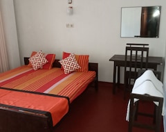 Hotel New Seaside Inn (Hikkaduwa, Šri Lanka)