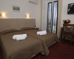 Hotel Konstantinoupolis (Korfu by, Grækenland)