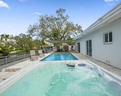 Khách sạn Stylish Aventura Home With Pool On Intercoastal (Hallandale Beach, Hoa Kỳ)
