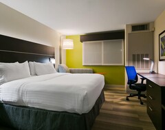 Khách sạn Holiday Inn Express & Suites Everett (Washington, Hoa Kỳ)