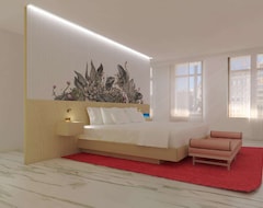 Hotel Iberostar Selection Paseo de Gracia 4 Sup (Barcelona, Spain)