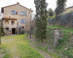 Khách sạn Holiday Home In Castiglion Fiorentino With Pool On Vineyard (Castiglion Fiorentino, Ý)