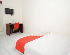 Hotelli OYO 325 Maleo Residence Palembang Il (Palembang, Indonesia)