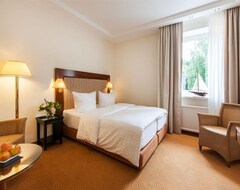 Khách sạn Junior Suite, Dusche, Wc, Wohn-/schlafraum - Hotel Birke (Kiel, Đức)