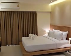 Hotel W14 Pattaya (Pattaya, Tailandia)