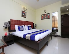 Hotelli OYO 1463 Surya Beach Inn (Puri, Intia)