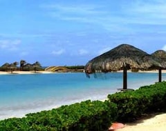 Hotel Parrot Tree Beach Resort (Roatán, Honduras)