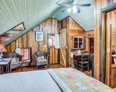 Toàn bộ căn nhà/căn hộ Butterfly Hollow Bed And Breakfast (Gordonsville, Hoa Kỳ)
