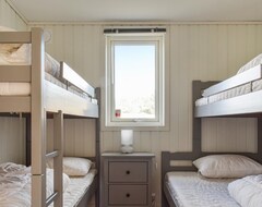 Koko talo/asunto 3 Bedroom Accommodation In Sirev?g (Hå, Norja)